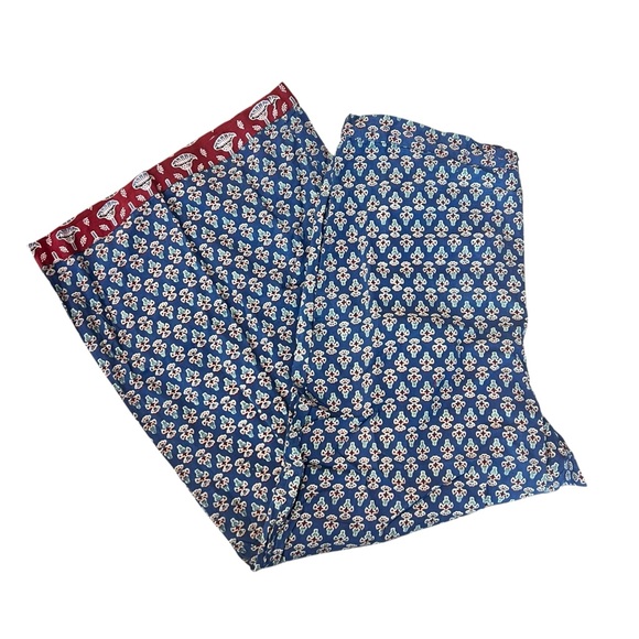 April Cornell Other - April Cornell Women’s dust blue boho print elastic back waist band flood pants